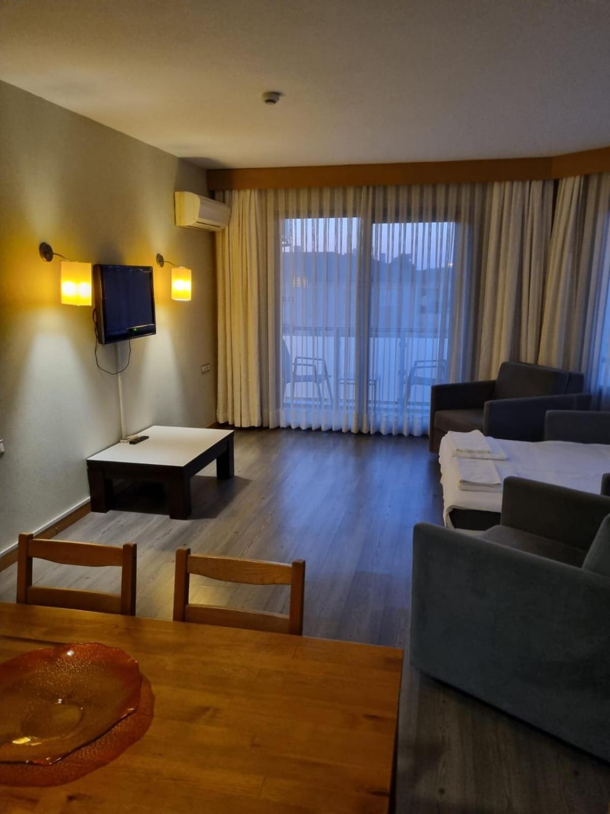 Cilek Marina Otel เซสเม ภายนอก รูปภาพ