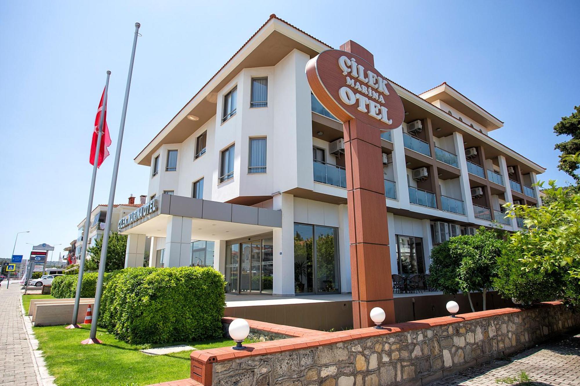Cilek Marina Otel เซสเม ภายนอก รูปภาพ